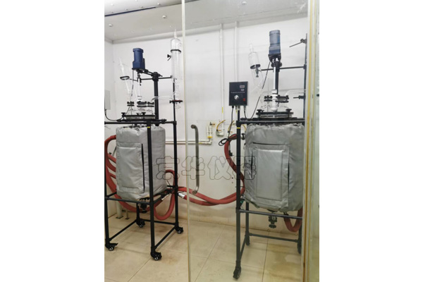 反應(yīng)釜的各個(gè)種類和功能應(yīng)用介紹 反應(yīng)釜的各個(gè)種類和功能應(yīng)用介紹